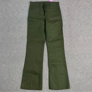 Army green deadstock Levi’s 70s pants